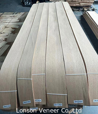 Panneau de placage de chêne rouge américain en quart de coupe Produits de qualité AAA en stock 120.000/m2