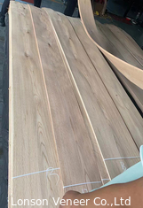 Épaisseur 0,6 - 3,0 mm Veneer de bois de chêne blanc noué pour meubles et revêtements de sol