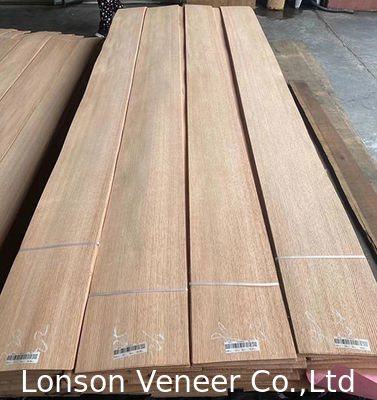 Coupe au quart en placage de chêne rouge Épaisseur 0,45 mm Panneau de placage de bois Grade AAA