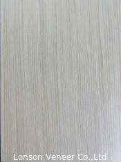 ISO9001 a reconstitué l'utilisation du bois de feuille de porte de placage d'Ayous de contreplaqué de placage