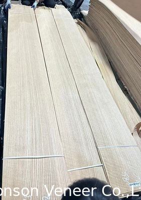 Fabrication OEM de placage en bois de chêne rouge, meubles, panneau de porte AAA Largeur de 41 cm