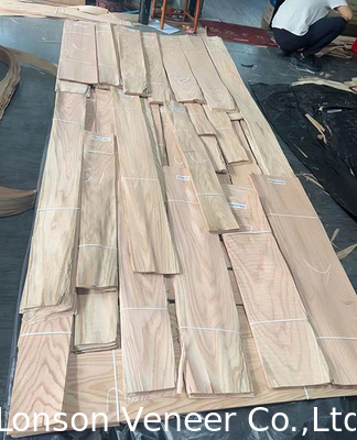 Vente en stock de produits en bois de chêne rouge