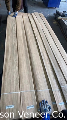 Épaisseur de 0,55 mm, sculpture en faisceau de faisceau en chêne blanc européen de qualité A/B