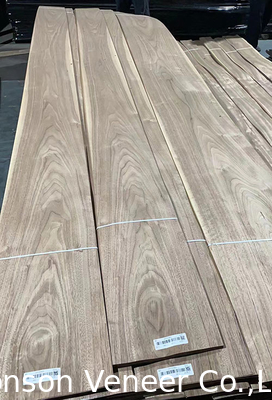 Coupe de croûte en placage de noyer américain de qualité naturelle A/B Épaisseur 0,45 mm