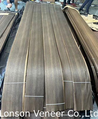 0.5mm Quartier coupé Feu European Oak Wood Veneer 250cm Longueur Pour les meubles