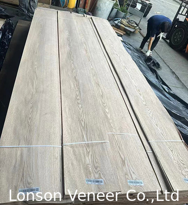 Veneur de bois de chêne rouge 0,45 mm Épaisseur panneau de coupe couronne Grade AAA