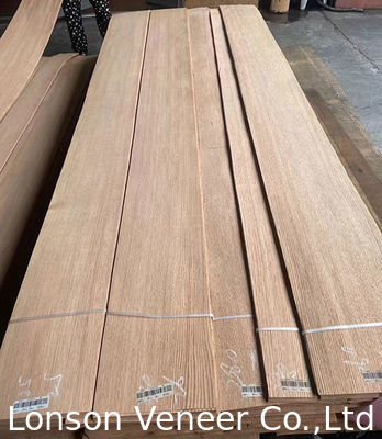 Coupe au quart en placage de chêne rouge Épaisseur 0,45 mm Panneau de placage de bois Grade AAA