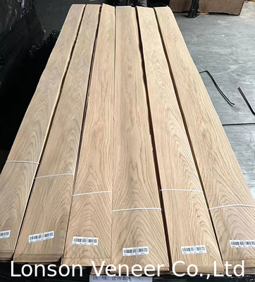 0.5 mm épaisseur A Grade Blanc Carreaux de bois de chêne pour les meubles de porte