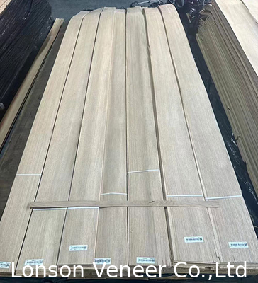 Faisceau de bois naturel de qualité AA de chêne européen Épaisseur 0,5 mm ≥ 245 cm Longueur